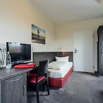 Bloemfontein 3*