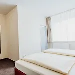 Bloemfontein فندق 3*