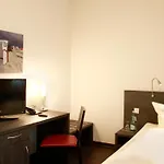 Bloemfontein 3*