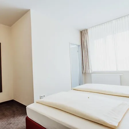 Bloemfontein Hotel 3*