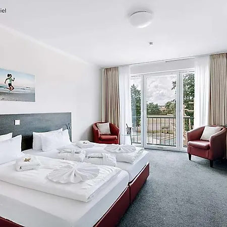 Отель Bloemfontein 3*
