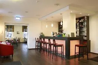 Bloemfontein 3*